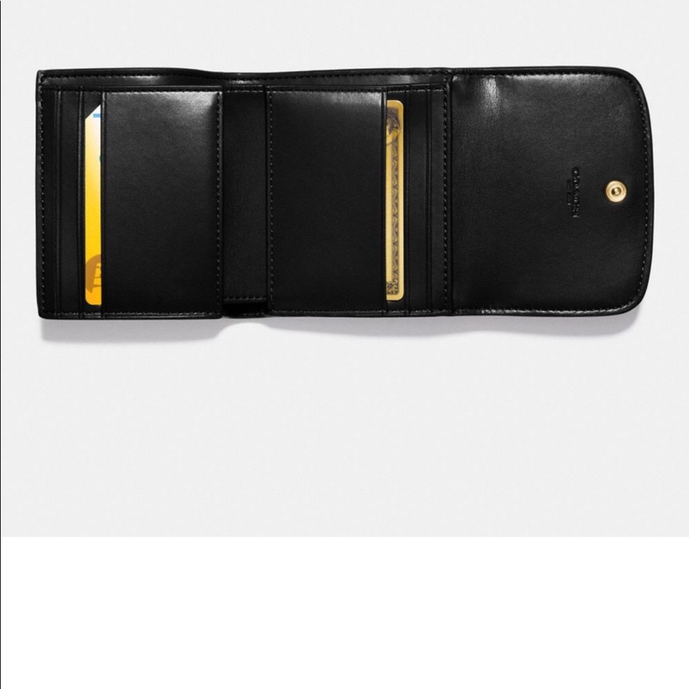 Authentic Coach Wallet - Picture 3 of 4